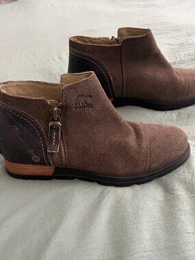 SOREL Major Low Leather Boot Ankle Bootie Suede Leather Zip Ankle 8 NL2161-245